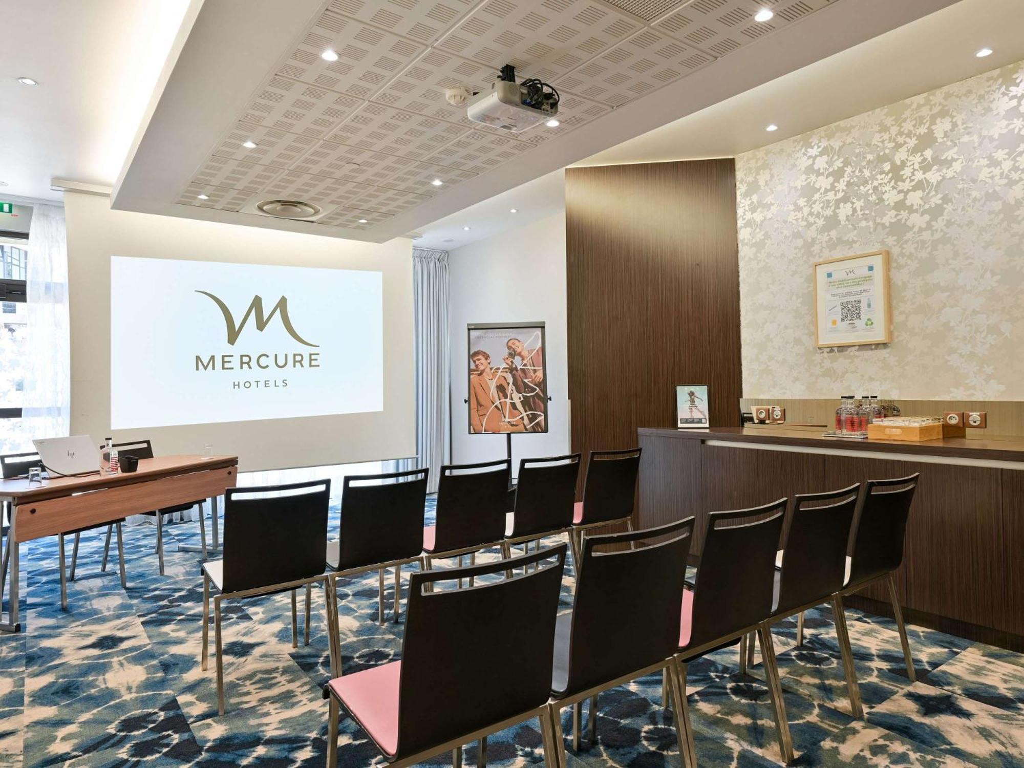 Mercure Centre Vieux Port Hotel