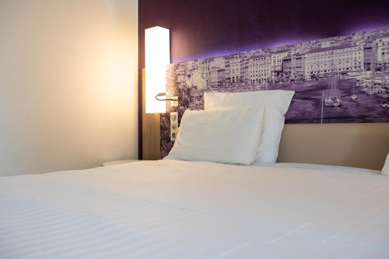 Mercure Centre Vieux Port Hotel