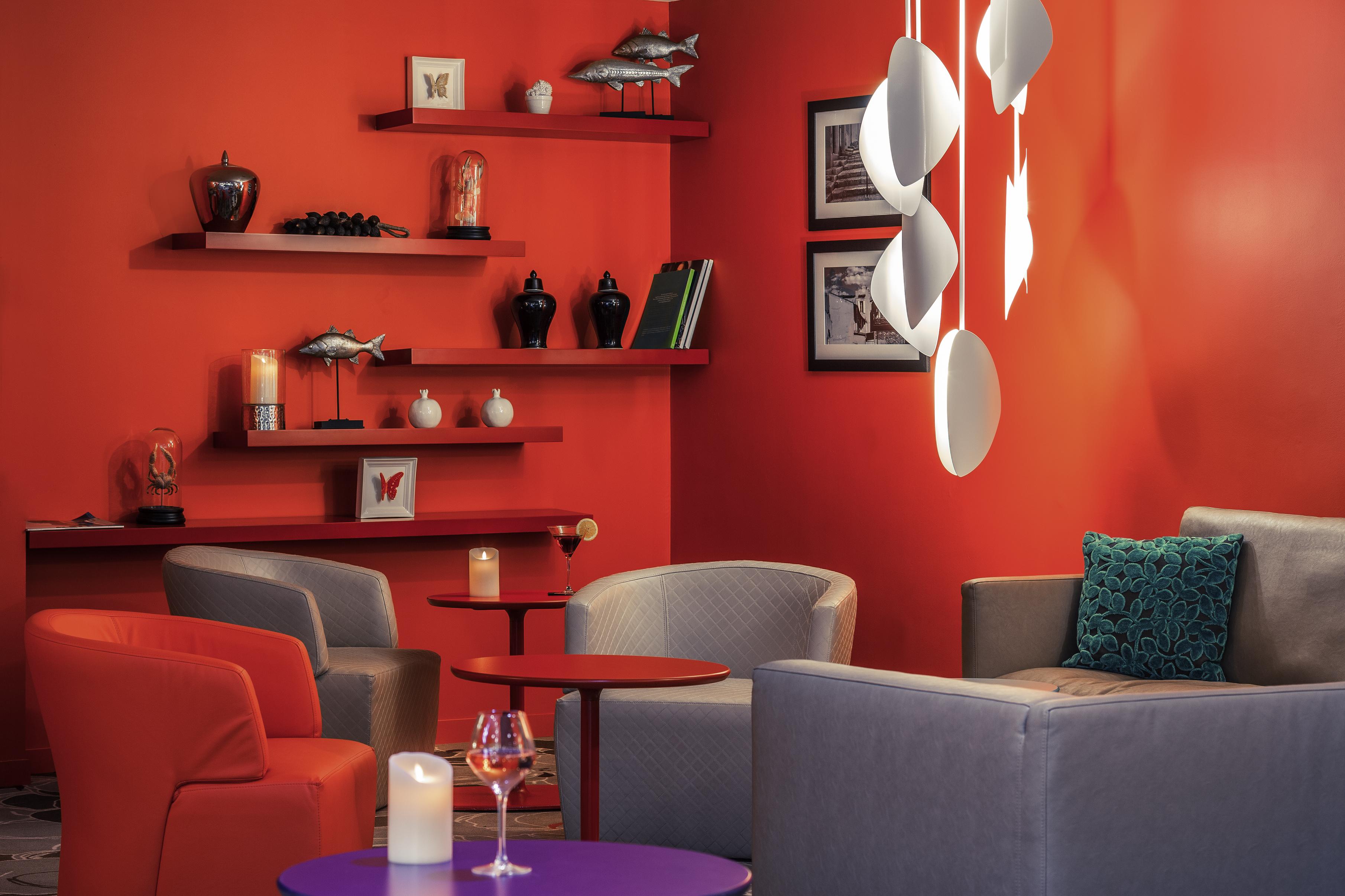 Mercure Centre Vieux Port Hotel 4*